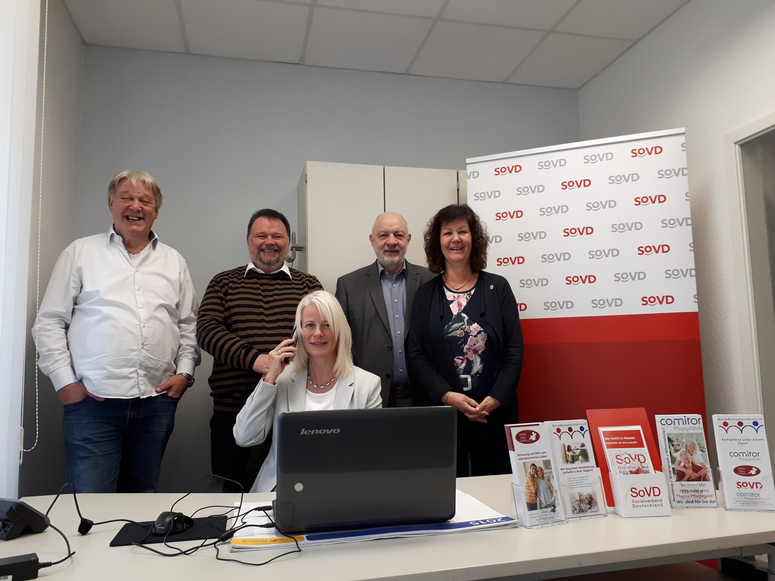 Auf dem Foto (von links): Eddy Utesch, Falk Stolle, Angelika Stolle, Rudolf Schulz und Heike Sommerauer-Dörzapf